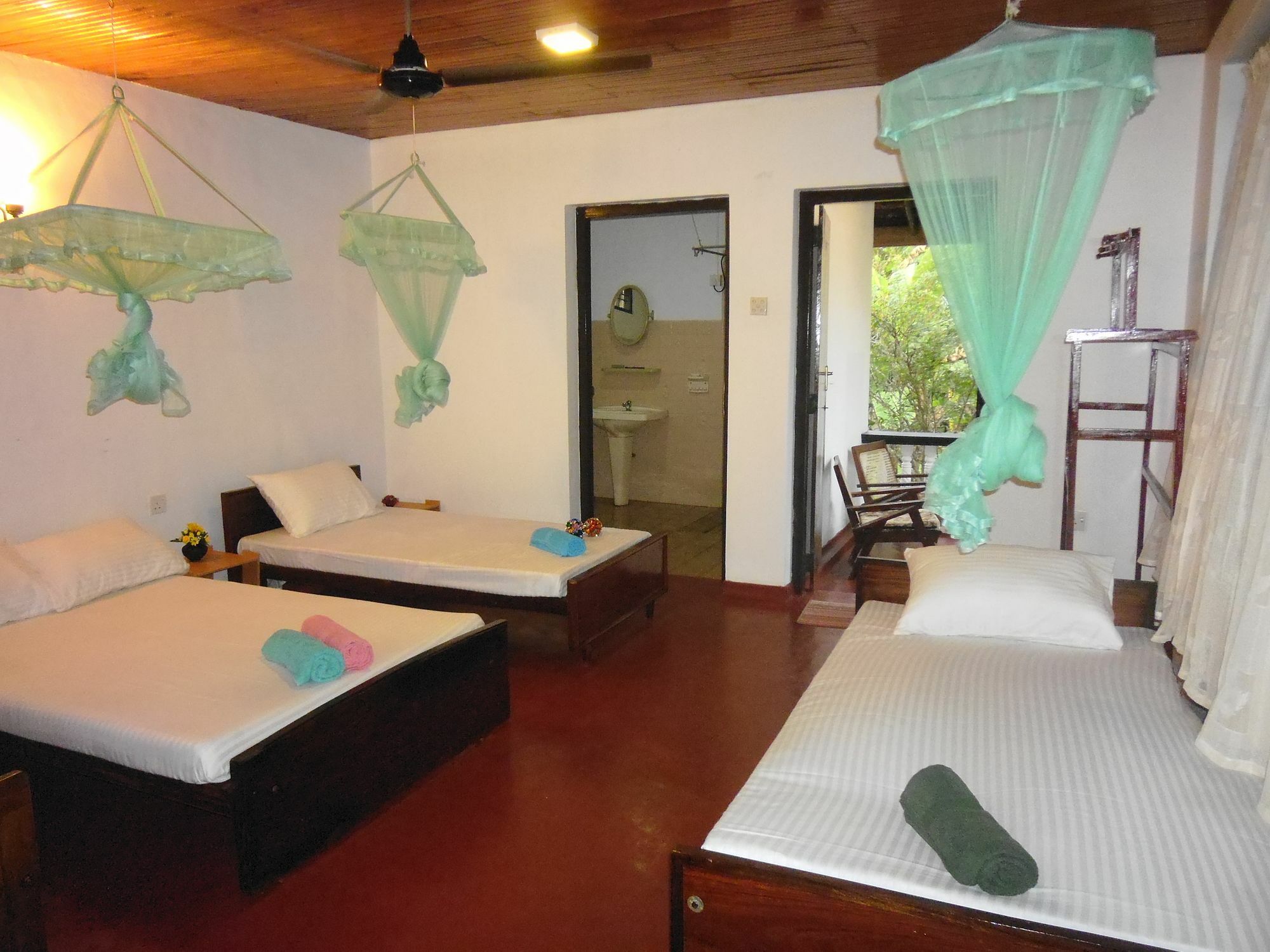 Mama'S Hostel By Taprobane Negombo Ngoại thất bức ảnh